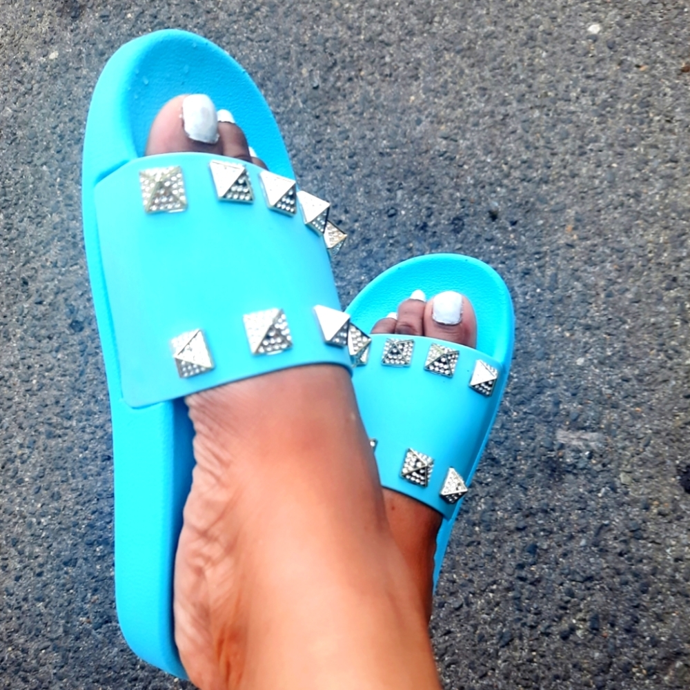 🆕Baby blue crystal studs Sandals